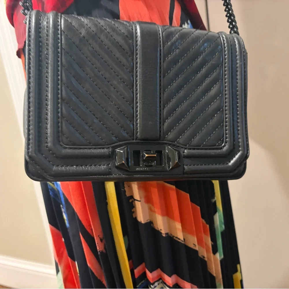 Rebecca Minkoff Black Quilted Leather Shoulder Bag - Picture 2 of 12